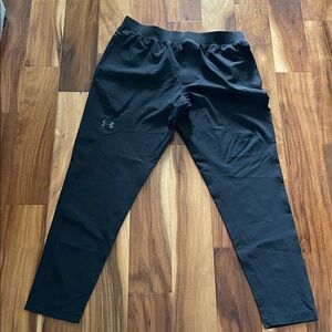 Under Armour Men's Black Joggers size XL